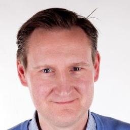 web aficionado, news addict, vintage poster collector & father of 2