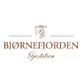 Business and tourist hotel on picturesque Bjørnefjord. We offer good food, great service and unforgettable experiences.
