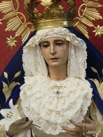 Soledad_Trebu's profile picture. Twitter oficial de la Hermandad de  nazarenos de la Santa Cruz en el monte Calvario Santo entierro de Nuestro Señor Jesucristo y María santísima de la Soledad.