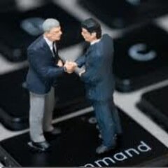 ネットビジネスに興味があるな〜という方の為の、ネットビジネスについてまとめたbotです。参考になったら
RTお願いします