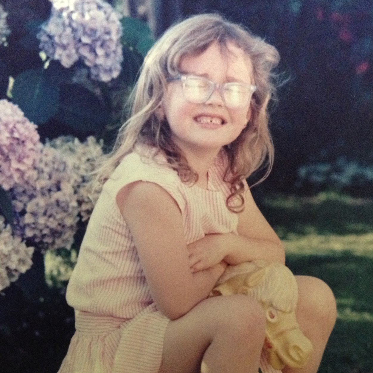 LuanLangan's profile picture. 34. Art. Music.