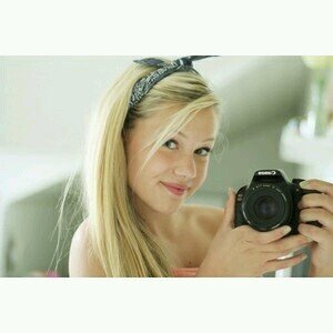 |erica mohn|age 18|single|