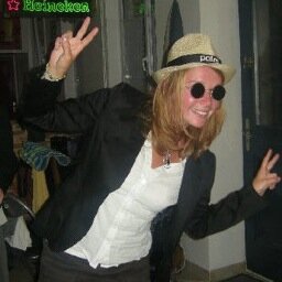 Fan de #Musik, #danse, #ComAddict