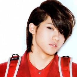 เป็นBANA เมนหมี ตั้งแต่เด็กเลือดเด รักB1A4 มากๆๆๆๆ แล้วก็เป็นติ่งT.O.P. oppa ด้วย เมน #Yangyang เป็นหยางเหมา เมน #Sunnee เมน #Nene