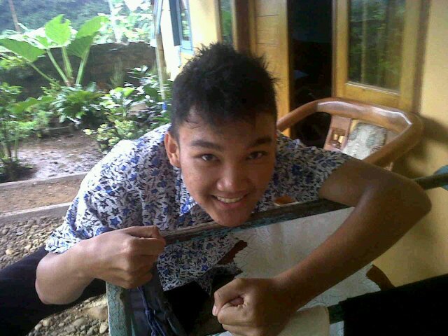 mochammad rifky,
05 novenber 1997 , SMANCIS UNIT, cipayung puncak bogor.