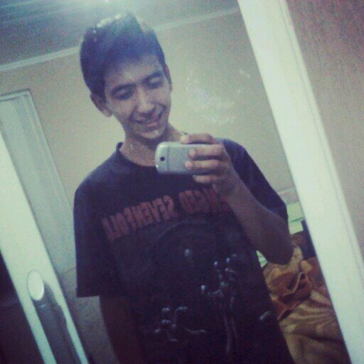 Quero você aqui do meu lado, então vem,
com você do meu lado eu me sinto bem ♫ Te amo meu linux tmj sempre @minadaspedrinhas aqui ♥