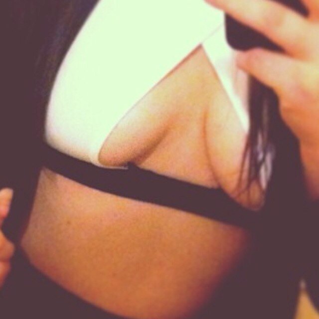Hi im Cristina, from essex xMWAHx
