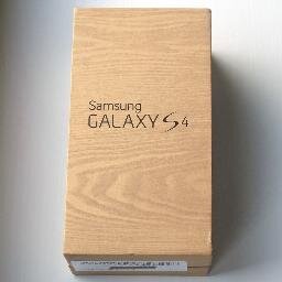 Venta de Replicas de camisetas y telefonía movil. Garantia de 1 año en telefonos y devolución de dinero en camisetas si no convence la calidad