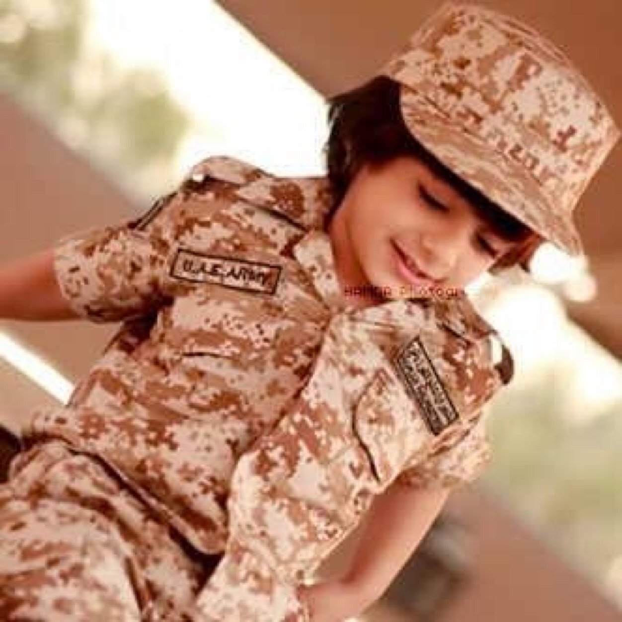 تعال نعيش لبعضنا وعني ابد لا تبعد ♥♥`~