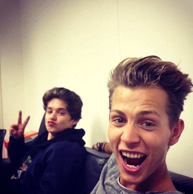 dancingwithtris's profile picture. ORANGE?!?!? | since 12/11/12 | 3/5