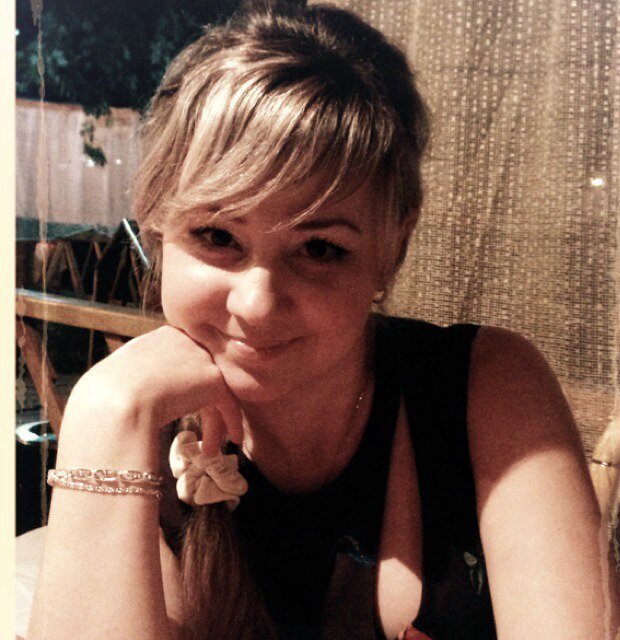 OlesyaShmik's profile picture. 