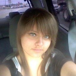 one bored horny bitch from hell :3 I am an anime freak :P and I love getting high :) ill do anything to get high :3