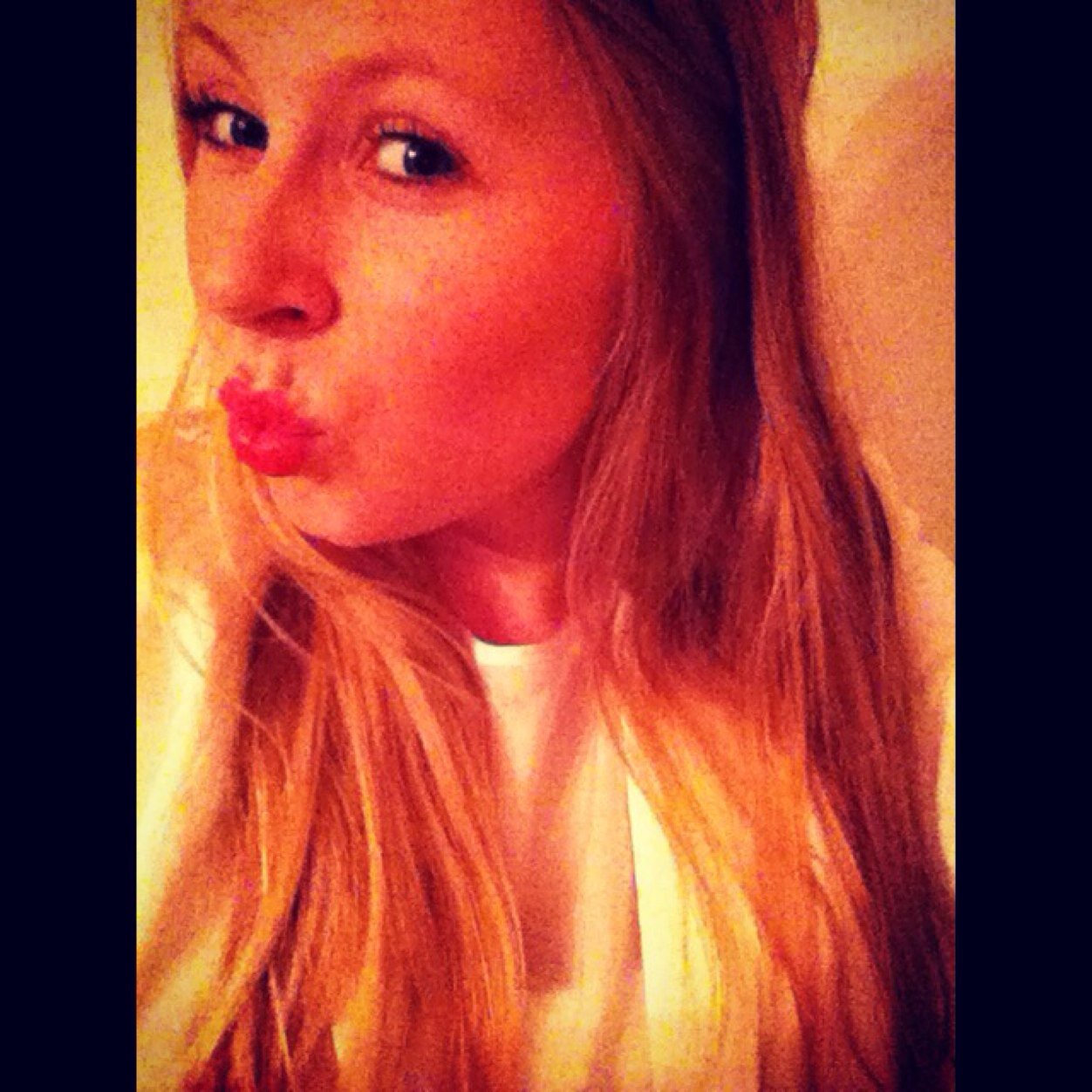 mirtefranssen's profile picture. i'ts human nature to want what she can't have