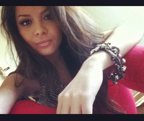 StephnieKuka's profile picture. college girl. rapper. poet | red lipstick feminist | brooklyn born, raised, bred & educated | peace of mind, freedom from emotional imprisonment & love