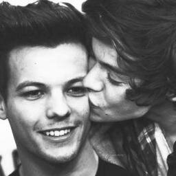 free follow from @styIinsongods youre welcome.