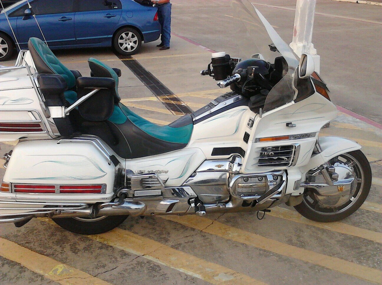 Love the Lord and my wife. Enjoy fishing (when i can), bar-b-queing, spending time with my wife, and riding our Goldwing, among other things.