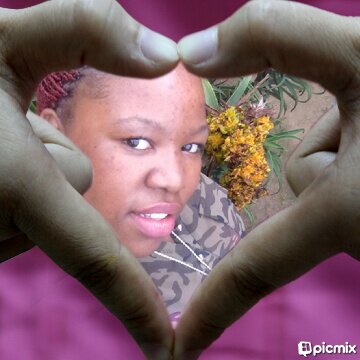 Iam a very loving and kind person whom is welling to meet new ppl