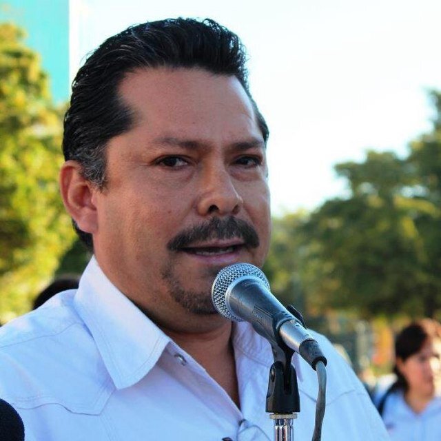 Nacido 4 de Julio. La Gestion Social es mi quehacer. Mi Familia es mi fortaleza.