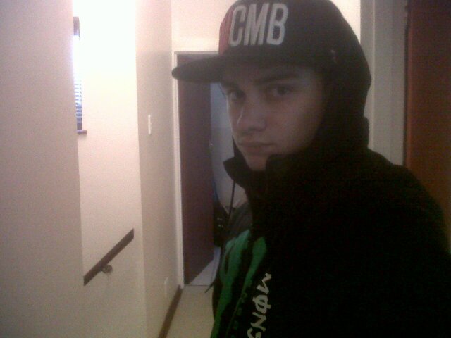 Add me on bbm:2AC6EB10