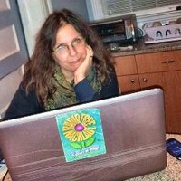 Lorelai Kude (@lorelaikude) 's Twitter Profile Photo