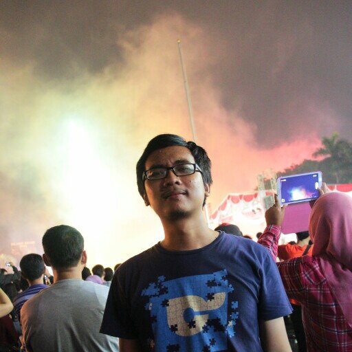 nizarzack's profile picture. Ikuti kata hati nuranimu, jgn ikuti kata orang.. itupun kalau masih bagus hati nuraninya