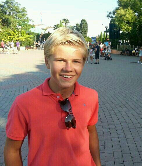 markvbruggen81's profile picture. C1VVRHELICO