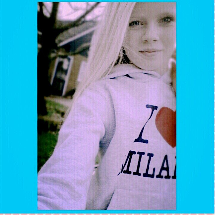 veerle_clausing's profile picture. hk1a-pinkyyy