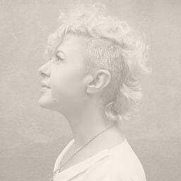 Sounds and stories @neighborsnash • Engineer @tokensshow • @Transom_org alum, Music Maker, Occasional Tweeter • She/her