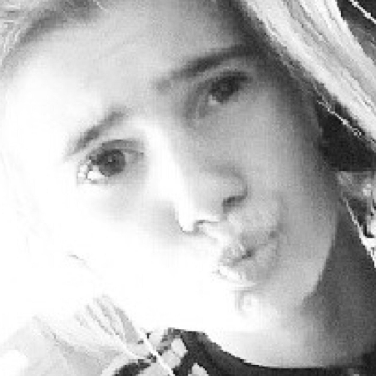 Little bit broken of love  - mainstreet