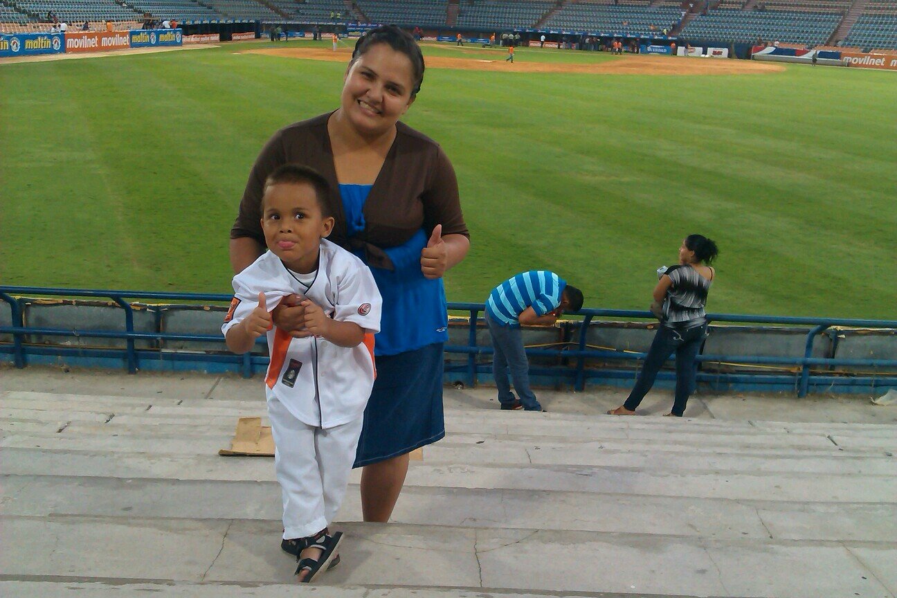 Chica cristiana, casada con un hombre maravilloso y un hijo hermoso!♥ Amo a cristo sin ninguna duda☺