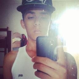 Leandro - 16 anos - boylieber - pernambuco - hétero - skateboarder - Feio - tumblr ♡ - follow me ? - Francielly ♡