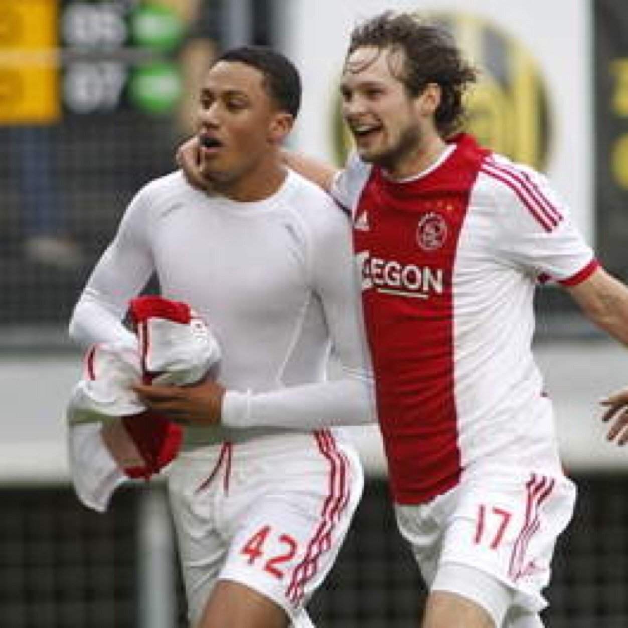 Officeel Jaïro Riedewald Fan Page! Geboren op 9 September 1996. @CillessenFans_ @SiemdeJongFans_ @MoisanderFans_