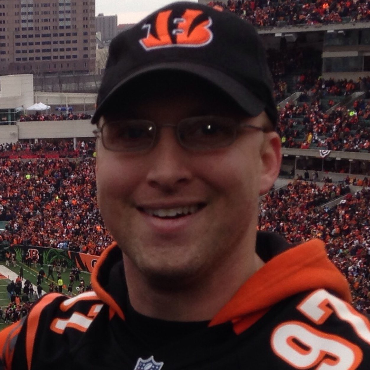 AlexMignery's profile picture. Husband, Father of twins, Retired AF Officer, USAFA '01 grad, Bengals/Reds fan, College Football fanatic, Proud to be an American!