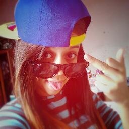 ツ Minha vida é um conto de falhas! ツ → http://t.co/LEKWDFhrzn