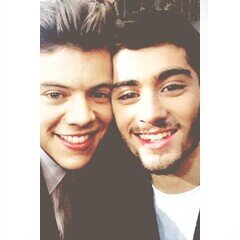 harry || Zayn è il mio amore, a mia ancora, il mio tutto || Beth è la mia migliore amica, non fatela soffrire altrimenti vi uccido.