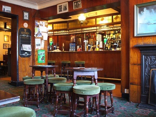 City centre pub in the heart of Sheffield, Fagan's has been serving up some of the finest food, ale, and live music for close to 30 years.