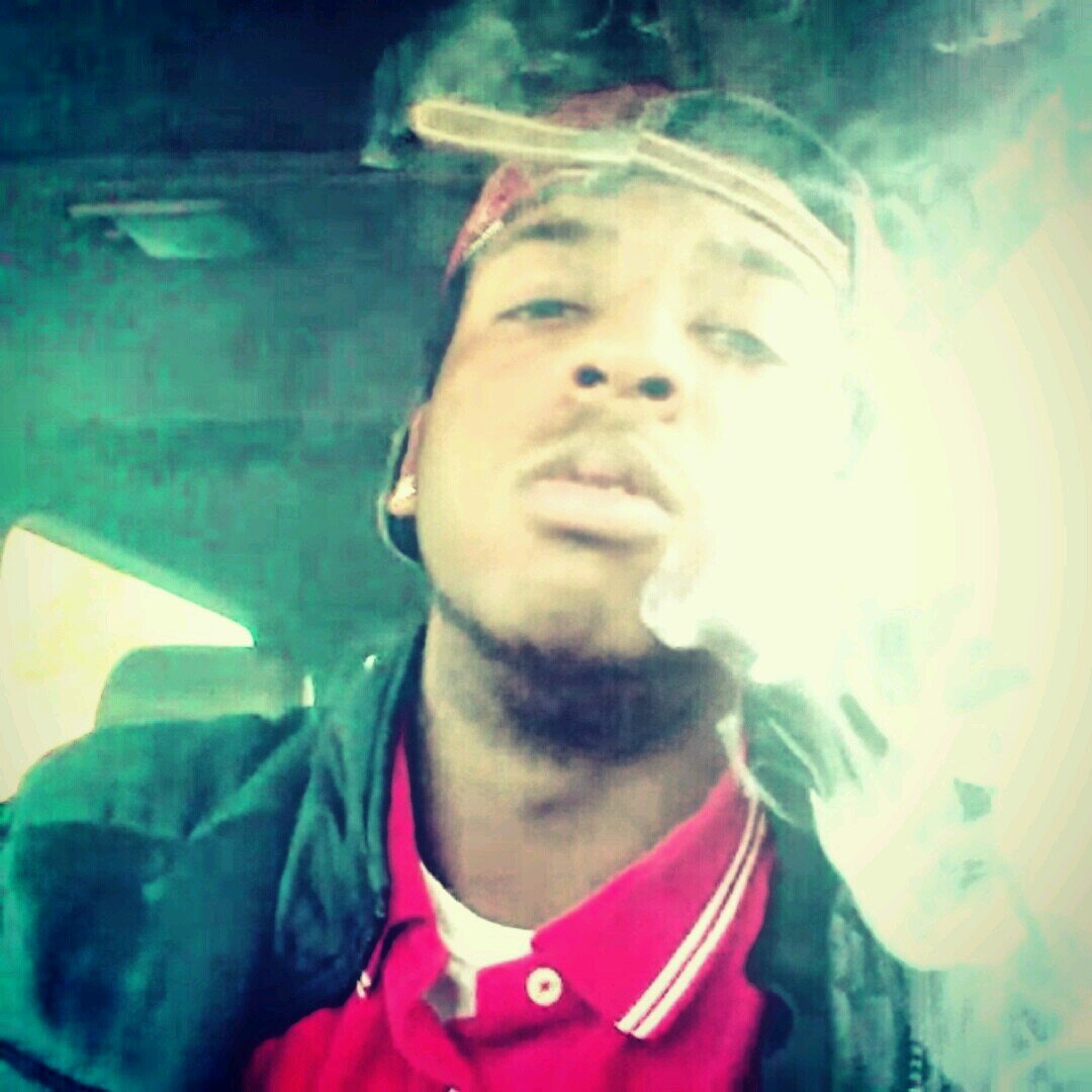 #KTS#LOLO WORLD GDN#MMG#1120#SMOKIN DOPE#ROLLIINNN#NO LACKINN....TRAPIN AN ON MY SKOOL SHIT