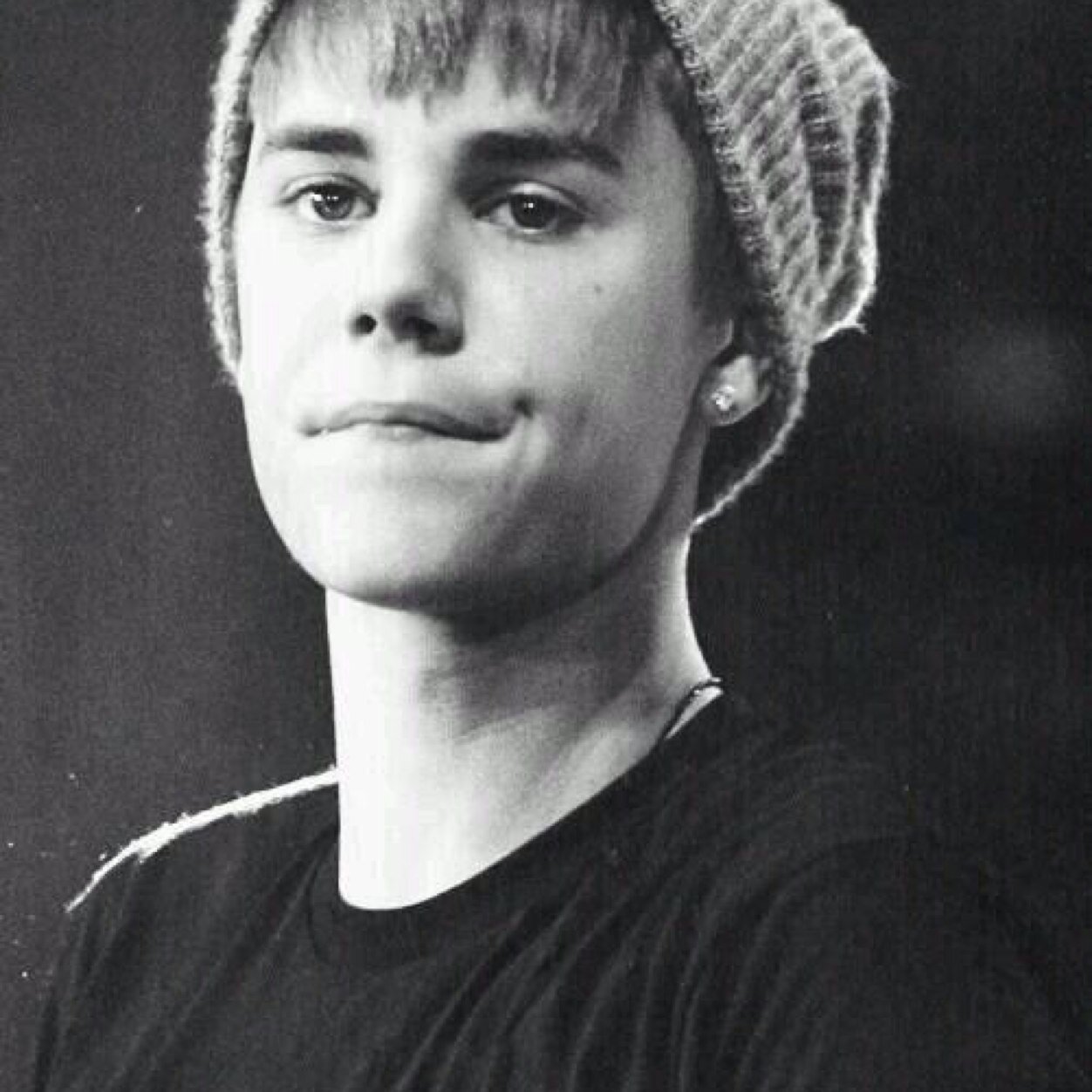 GOLDBlTCH's profile picture. 