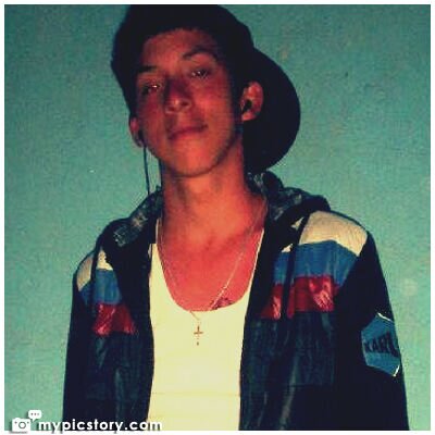 No confíes en todO lo que ves. no Creas en todo lo que escuchas y no digas todo lo que sabes....!!!!! Bitch Life