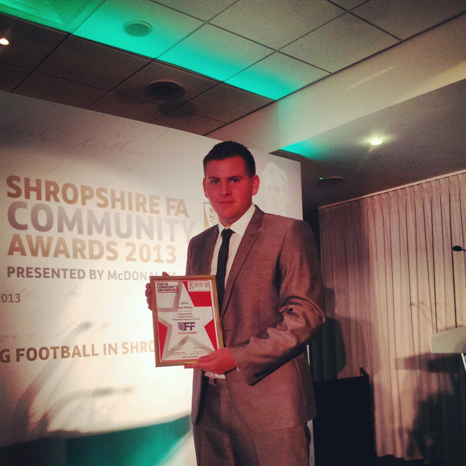 sampenny1995's profile picture. 