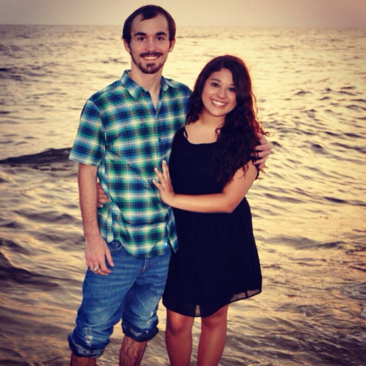 Stephy1195's profile picture. Stephanie Nicole. Alumni of SHS. 19. Adam Salisbury  Follow me!