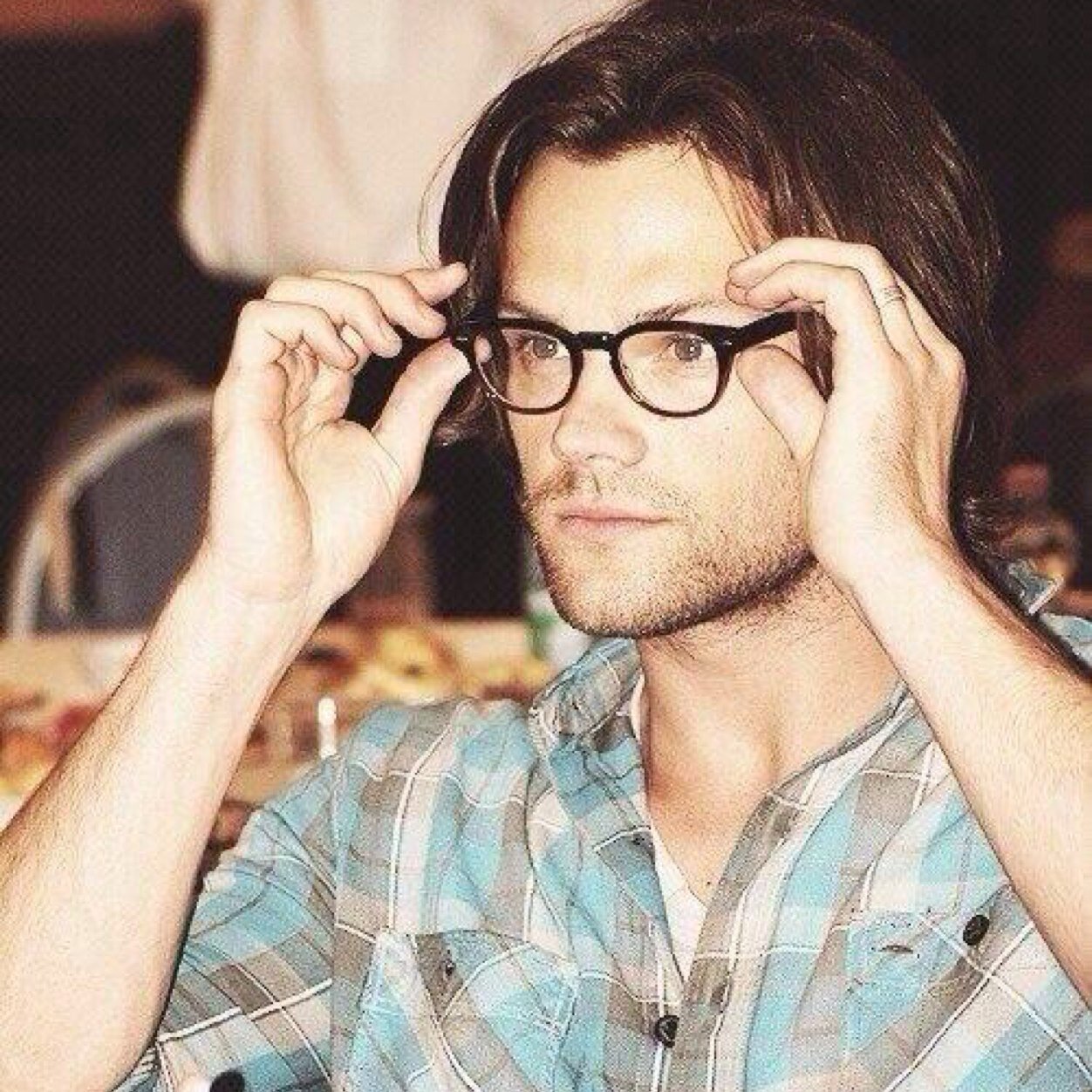 ♡ how important is lipstick to you dean ♡