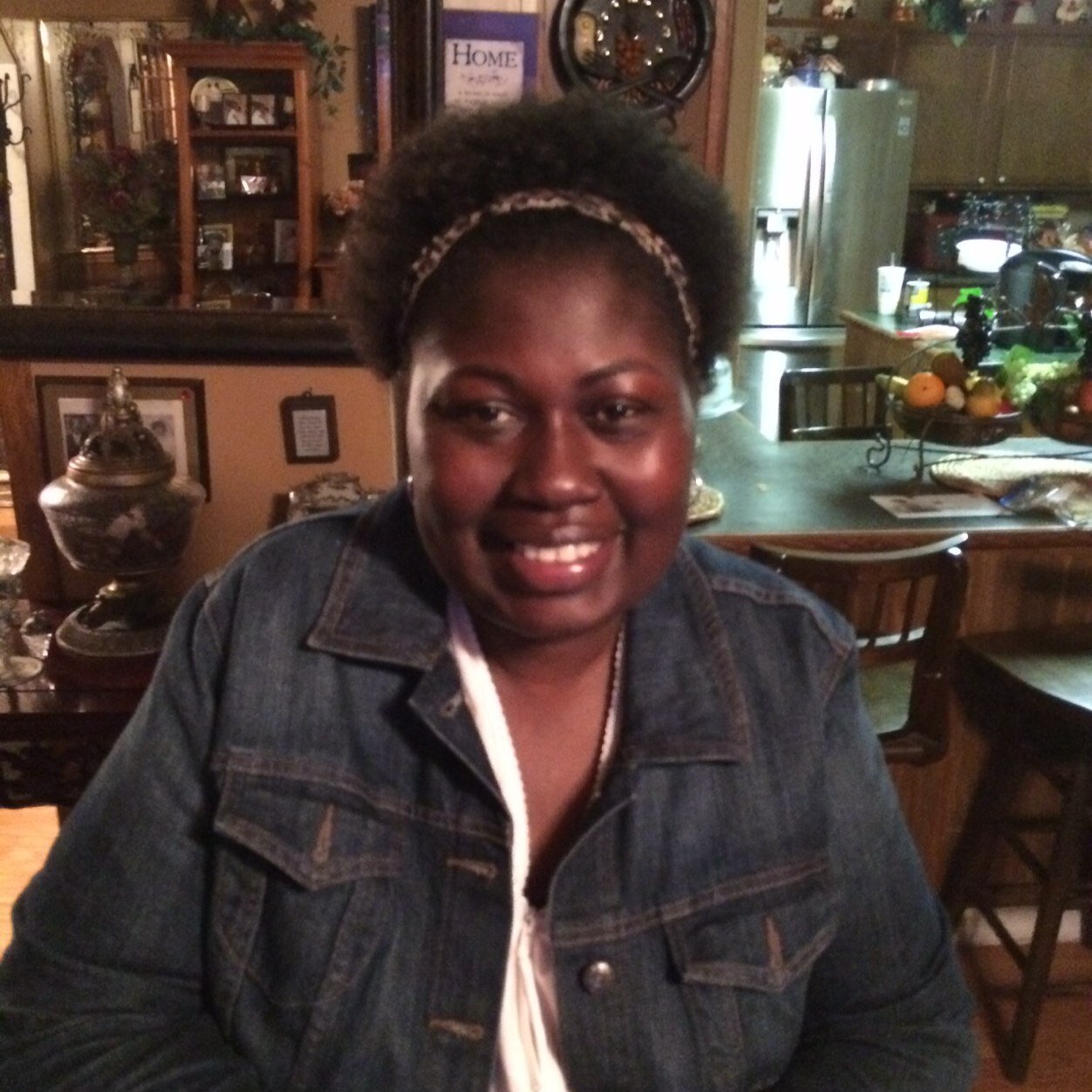 Cynthiabeverly's profile picture. TRUST GOD