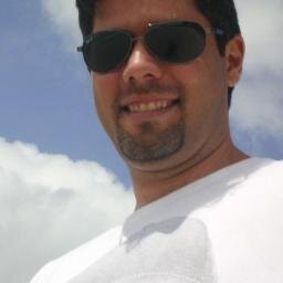Admirador da religiosidade, política, ciência e literatura. Defensor do educacionismo e da meritocracia.