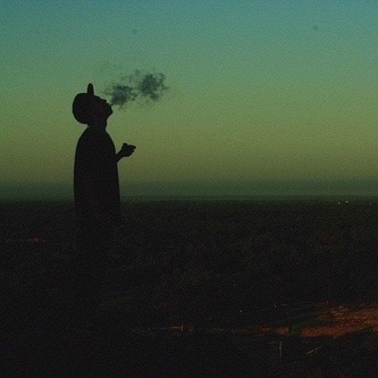 Down south smoking.Personal and weed tweets follow me.