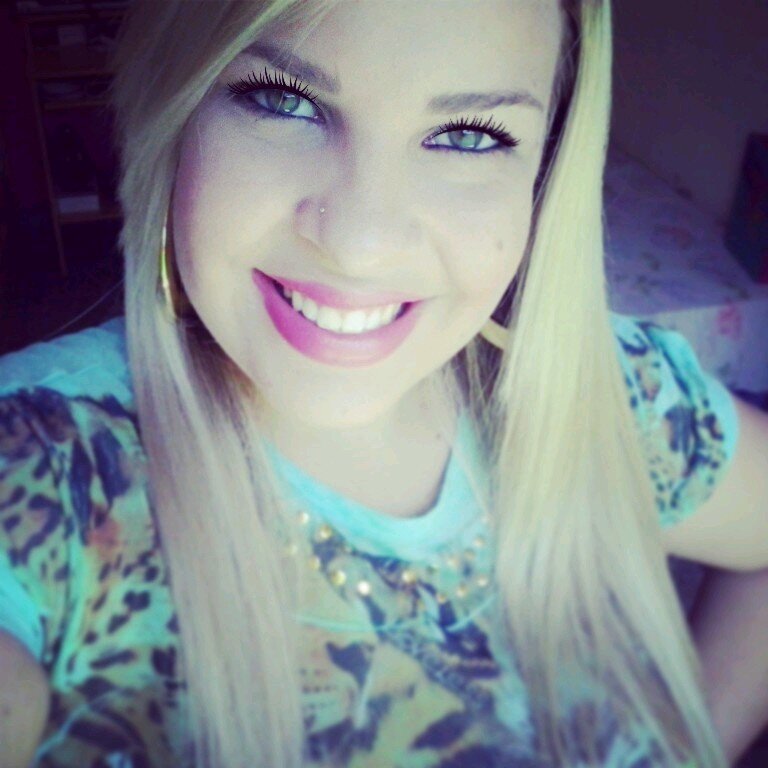 Muitas pessoas lá fora, vão te dizer que você não pode. O que você tem que fazer é virar e dizer: OBSERVE ;D
