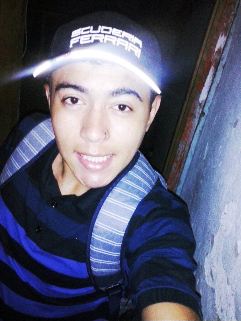 And hey, darling, I hope you're good tonight ♪