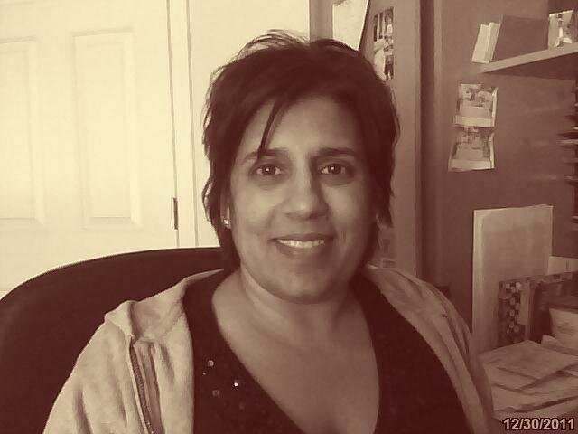 Wife, mom, daughter, sister, teacher