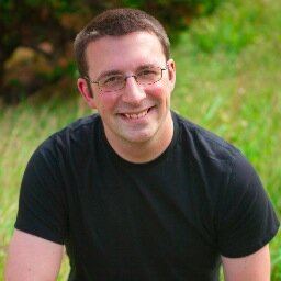 I am a writer, linguist, signer (ASL), and geek.