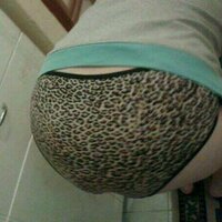 اقولك شلون نكت اختي؟ (@wesjsisters) Twitter profile photo